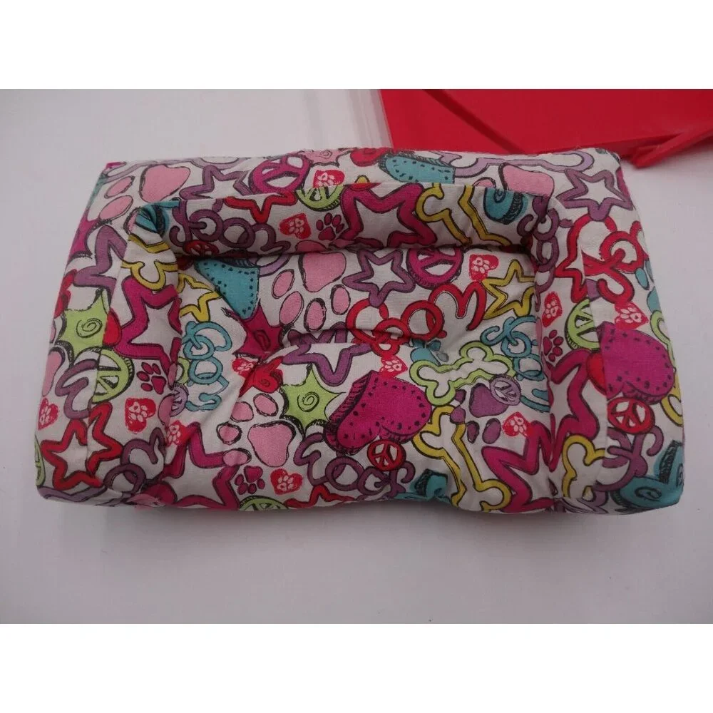 American Girl Doll Funky Pet Bed Truly Me Red Frame multi color‎ bed Cone Dish